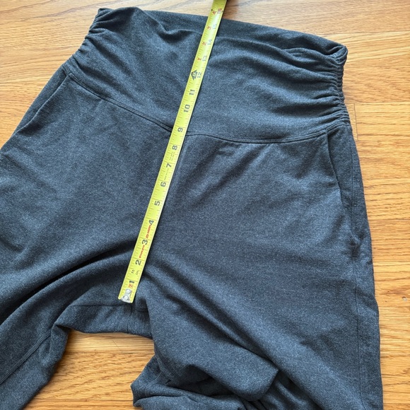 Lululemon take it easy gray high waist wide leg pants 8 - Picture 8 of 11